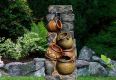 Záhradná fontána - fontána so štyrmi džbánmi