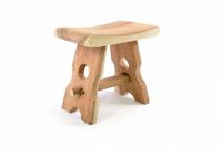 Masívna stolička z mungurového dreva DIVERO - ručná práca